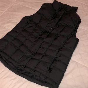 LL bean down vest sz.S Reg. Like new